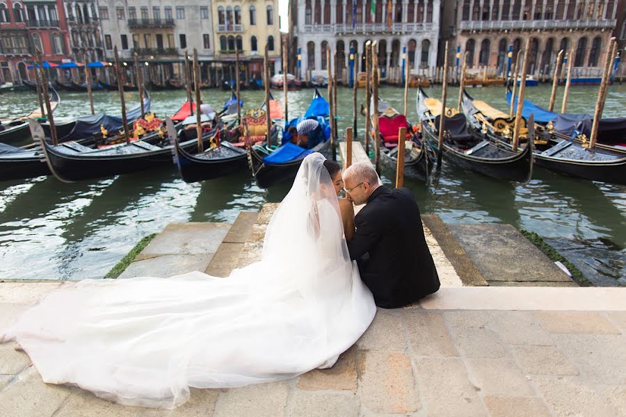 Fotografo di matrimoni Natalya Yasinevich (nata). Foto del 18 settembre 2019