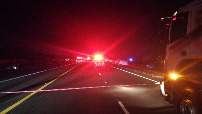 Three people, including a child, were killed in an accident on the N1 highway on Sunday night.