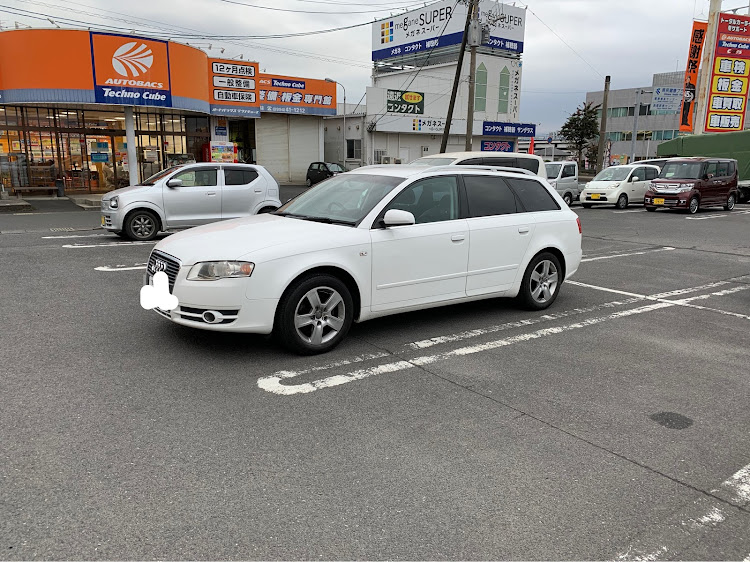 はなさんさんが投稿したホイール交換・新しいなかまに関するカスタム事例の投稿画像1枚目