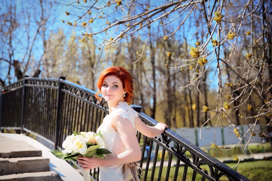 Wedding photographer Nika Gorbova (nikagorbova). Photo of 28 April 2014