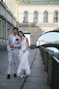 Свадебный фотограф Наталия Толстикова (natalielola). Фотография от 6 апреля 2023