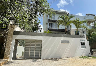 Appartement avec terrasse et piscine 9