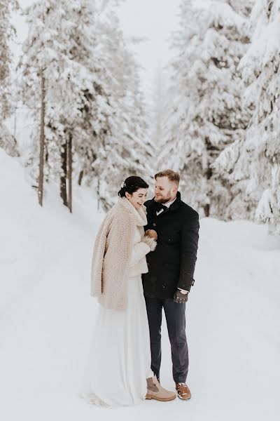 Svatební fotograf Nikola Baron (nbborntocreate). Fotografie z 25.února 2020