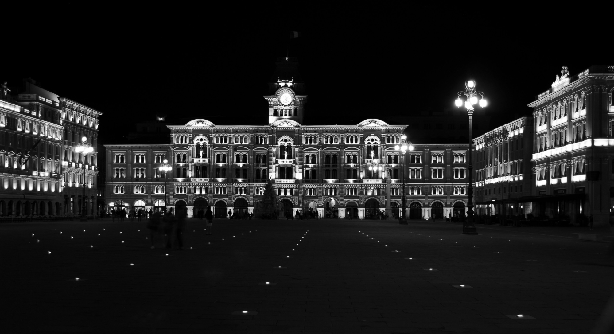 Trieste piazza Unità d'Italia di oiseneg