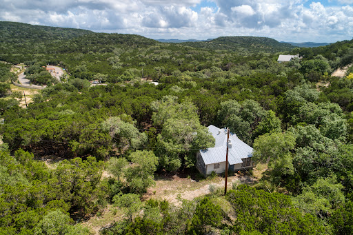 Isolated house surrounded by greenery in this luxury land for sale in San Antonio ($695,000 - 17,604 m²)