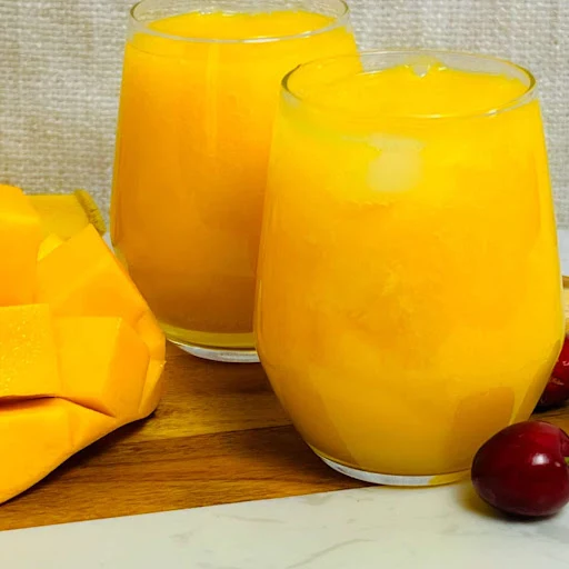 Mango Milkshake (Serves 300 Ml)