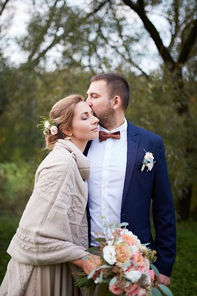 Fotógrafo de casamento Anna Veselova (annaveselova). Foto de 28 de outubro 2016