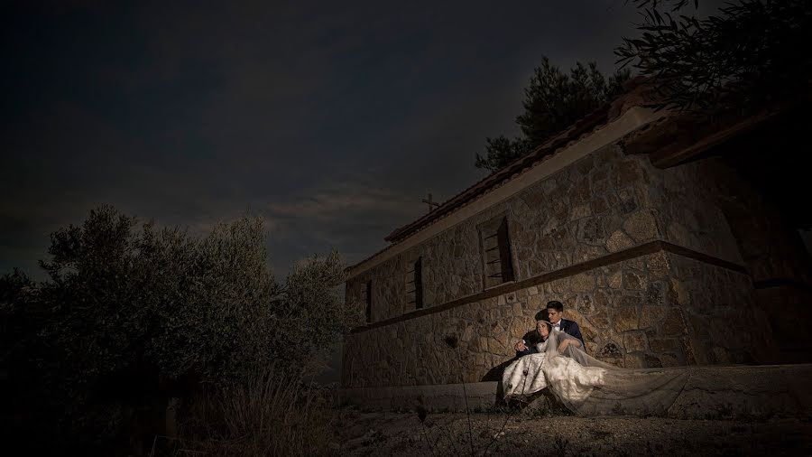 Esküvői fotós Konstantinos Poulios (poulios). Készítés ideje: 2017 június 21.