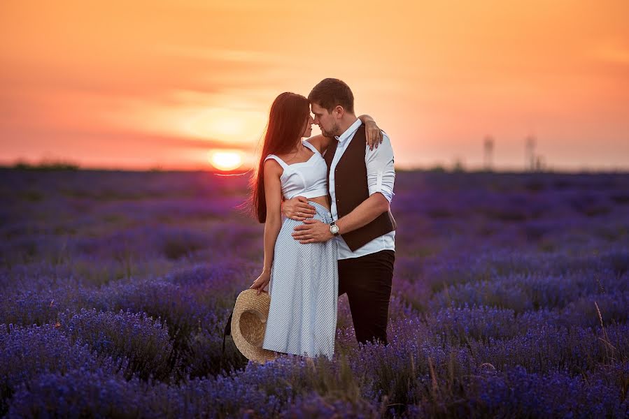 Wedding photographer Timur Kalenchuk (berestima7). Photo of 19 January 2020