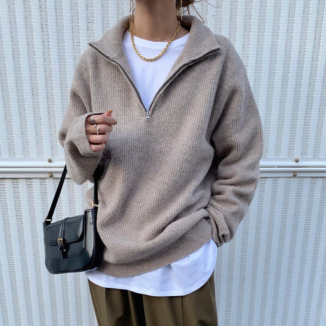 に初値下げ！ リビアナコンティ レディース ニット・セーター アウター Sweater