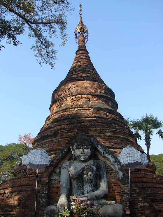 yadana sinme pagoda - inwa - ava