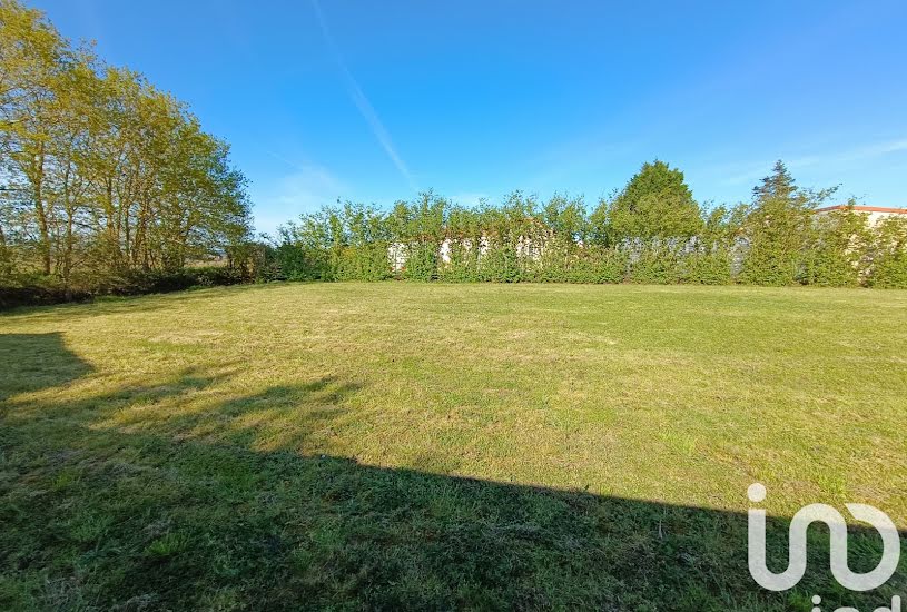  Vente Terrain à bâtir - 735m² à Legé (44650) 