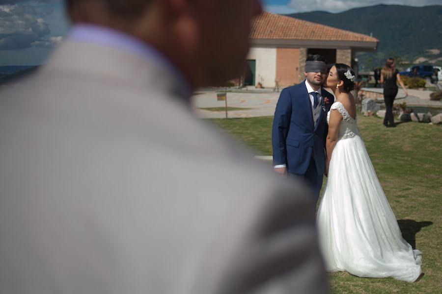 Wedding photographer Merlin Guell (merlinguell). Photo of 18 September 2017