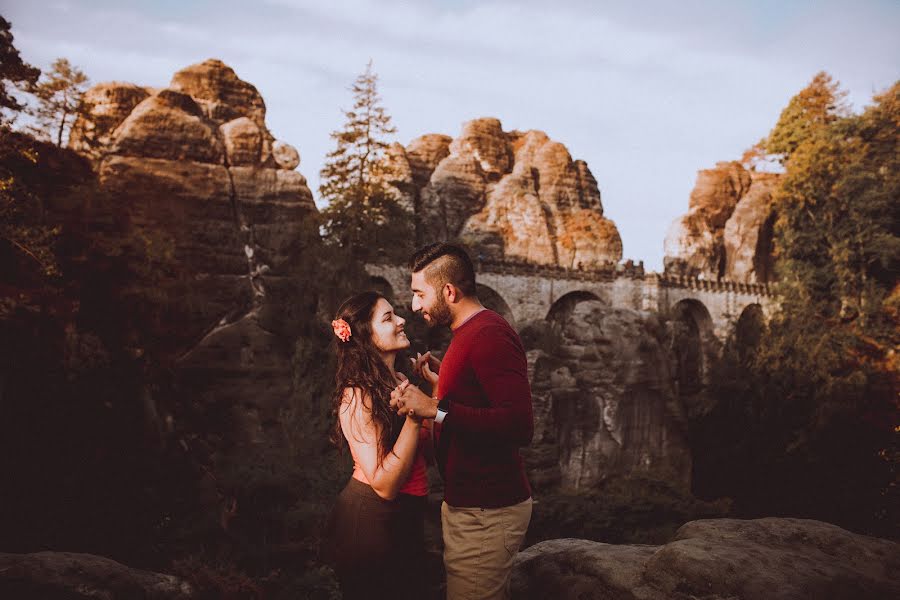 Fotografer pernikahan Elizaveta Kovaleva (weddingingerman). Foto tanggal 2 Oktober 2020