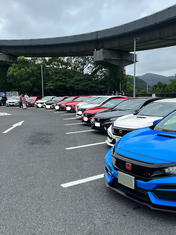 ノート オーラの角島オフ会・暑中見舞い申し上げます🐟🐬🐳🏄🏊🍍🌴🌻☀️🐚👙🍧🍦⛵️🍉・👍️いいね&コメント&フォローありがとうございます。😄😄・9月もよろしくお願いしますに関するカスタム事例の投稿画像1枚目