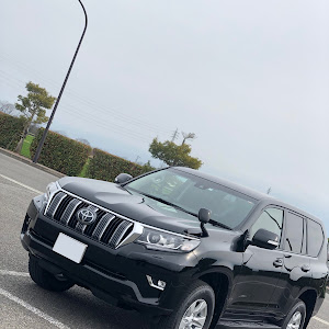 ランドクルーザープラド TRJ150W