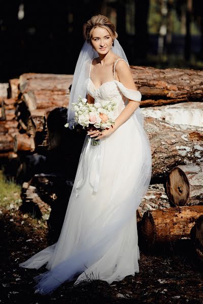 Wedding photographer Elena Marinina (fotolenchik). Photo of 5 June 2020