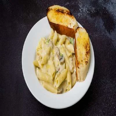 Penne In Creamy White Sauce With Chicken