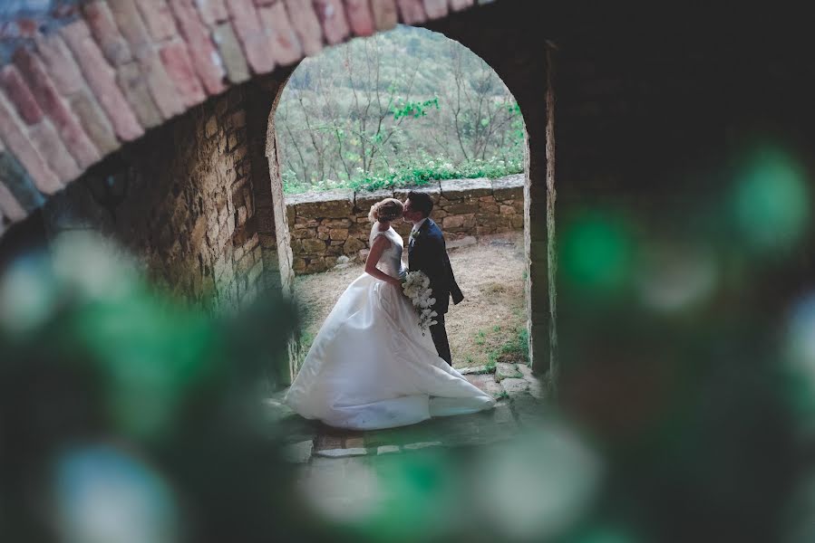 Fotógrafo de casamento Alessio Mida (weddinginitaly). Foto de 18 de abril 2022