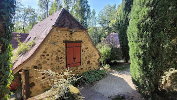 propriété à Rouffignac-Saint-Cernin-de-Reilhac (24)