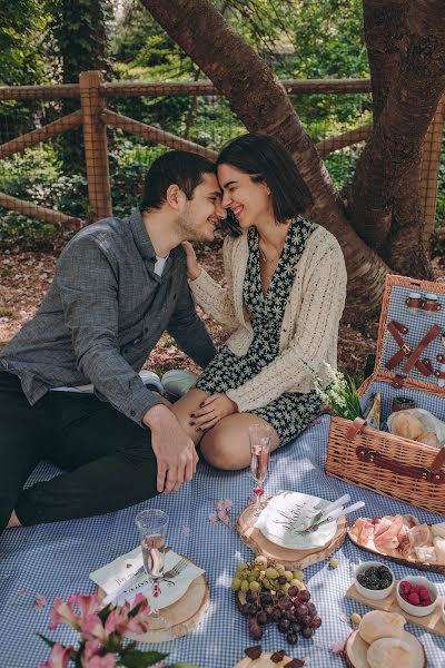 Fotógrafo de casamento Elvira Aleksandrova (ellenutelle). Foto de 9 de junho 2021