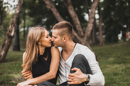 Fotógrafo de casamento Aleksey Seleznev (alekseyseleznev). Foto de 29 de junho 2015