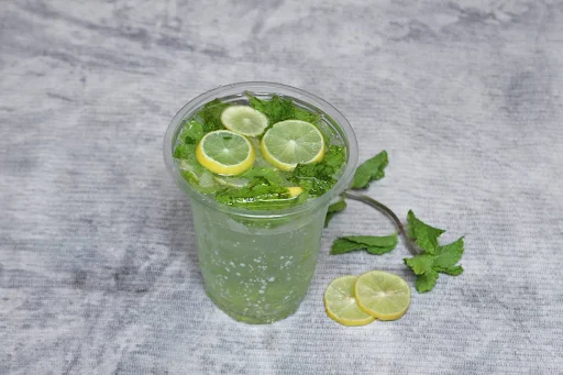 Green Apple Mojito