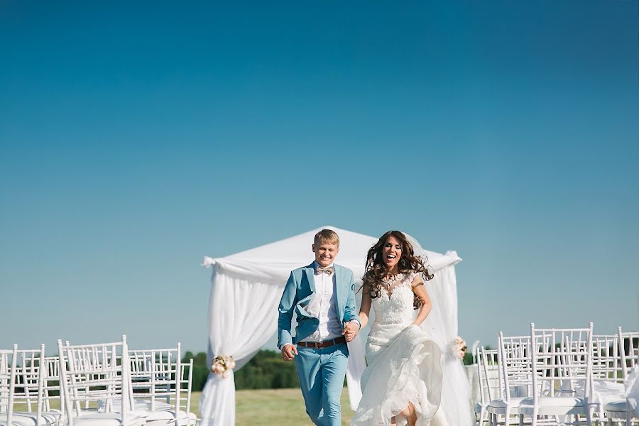 Fotografo di matrimoni Viktoriya Petrenko (vi4i). Foto del 7 marzo 2016