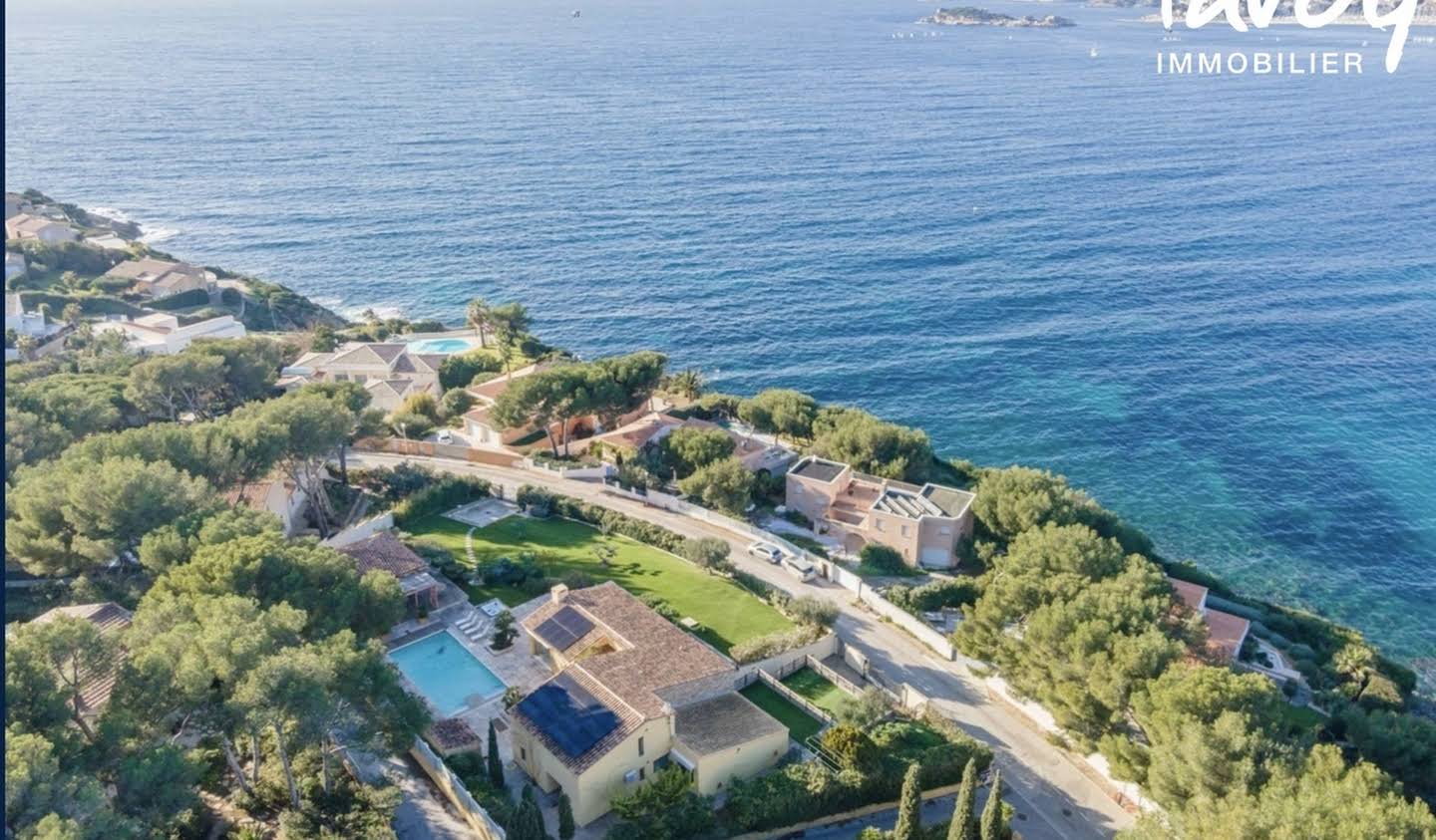 Villa with pool and terrace Sanary-sur-Mer