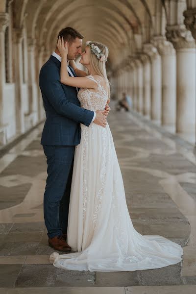 Wedding photographer Karol Kryger (karolkryger). Photo of 24 February 2020