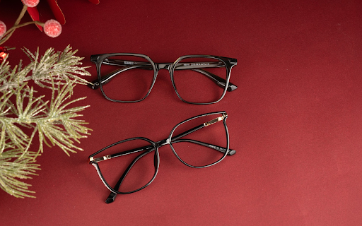 pair of black framed glasses screenshot 1