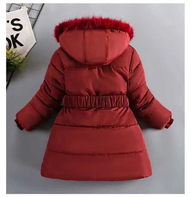 Modieuze fluwelen gewatteerde dikke jas in westerse stijl voor middelgrote en grote kinderen, warm en comfortabel.
