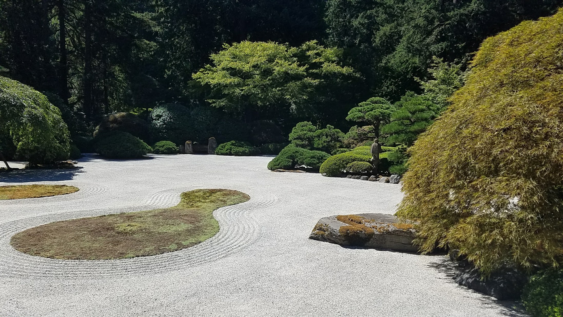 Visiting the Portland Japanese Garden - Flat Garden