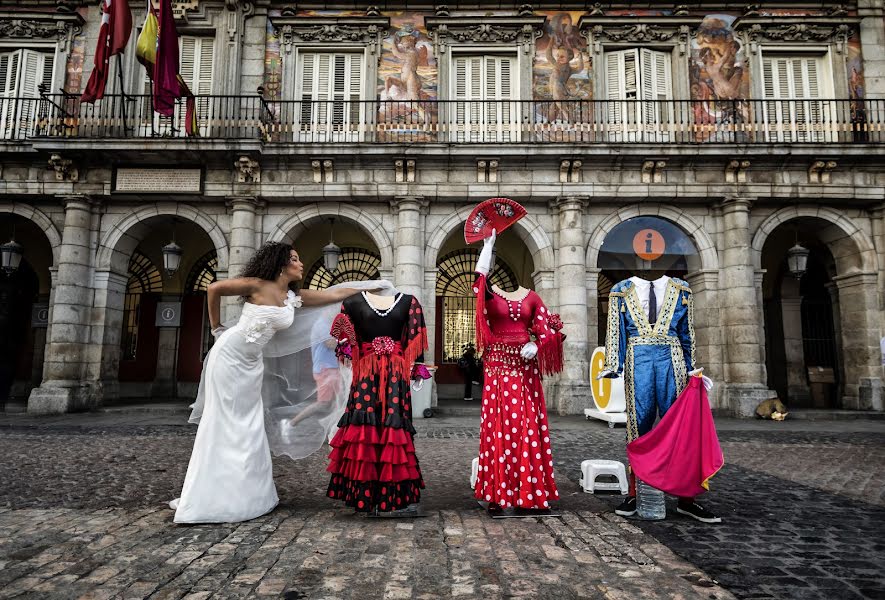 Wedding photographer Carina Rodríguez (altoenfoque). Photo of 30 March 2017