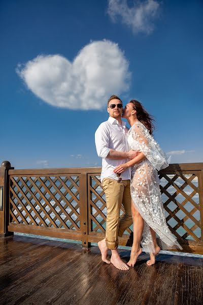 Wedding photographer Aleksandr Lavradar (lavradar). Photo of 18 October 2019