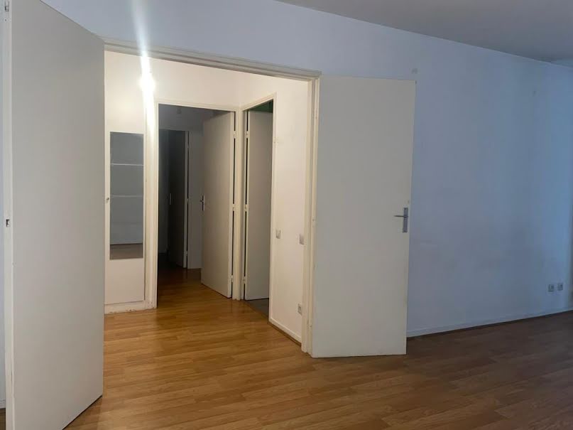 Location  appartement 2 pièces 49 m² à Yerres (91330), 1 001 €