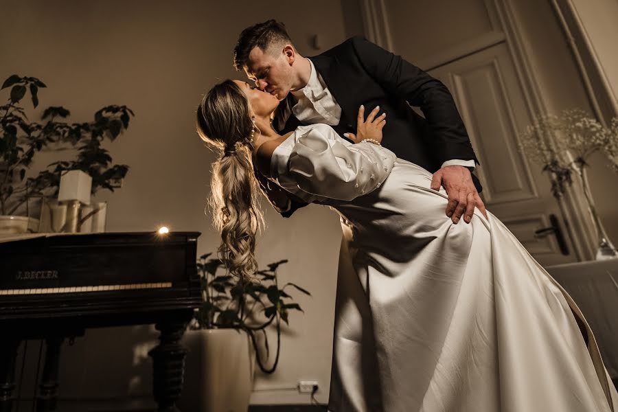 Wedding photographer Valentin Puzanov (puzanov). Photo of 28 February 2021