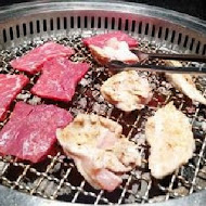 碳佐麻里燒肉和食