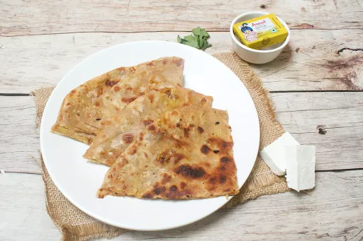 1 Amul Butter Paneer Paratha