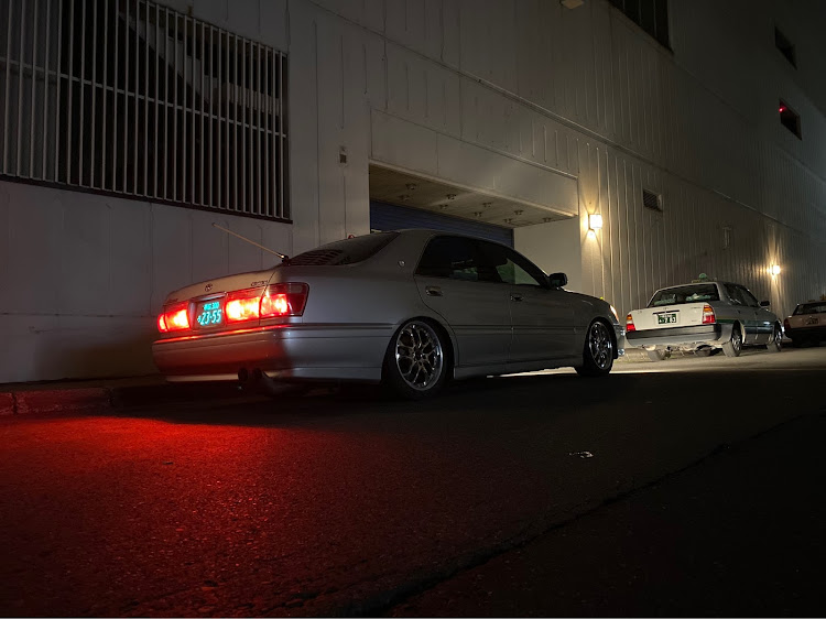 jokerさんが投稿した17クラウン・jzs171・アスリート・車高調・ノーアームに関するカスタム事例の投稿画像1枚目