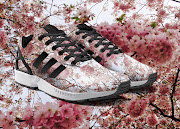 Adidas Originals - ZX Flux Photo Print shoes

©Adidas