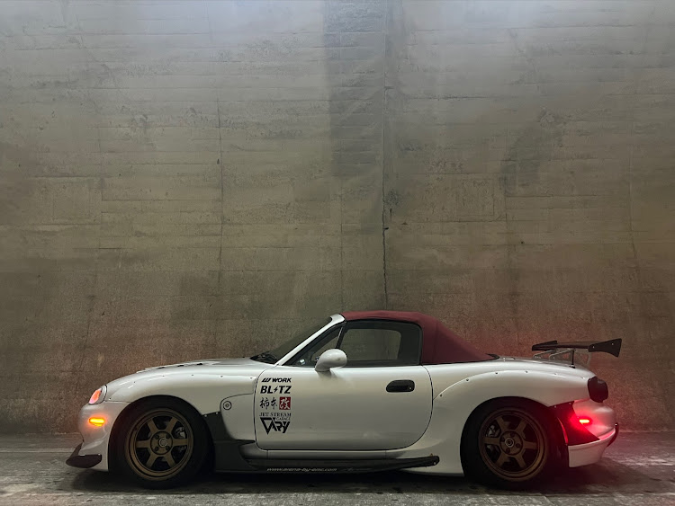 ロードスターの今年もあとわずか・ドライブ・秘密の洞窟に関するカスタム事例の投稿画像2枚目