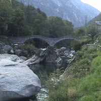 La " M " della Val Verzasca (Svizzera) di 