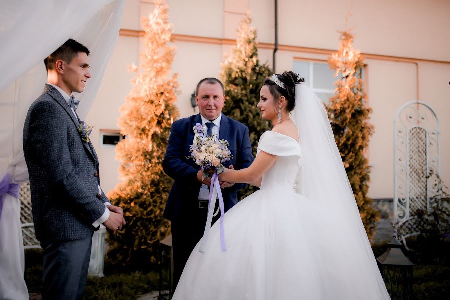 Wedding photographer Anna Mulyarchuk (mulyarchuka). Photo of 3 March 2019