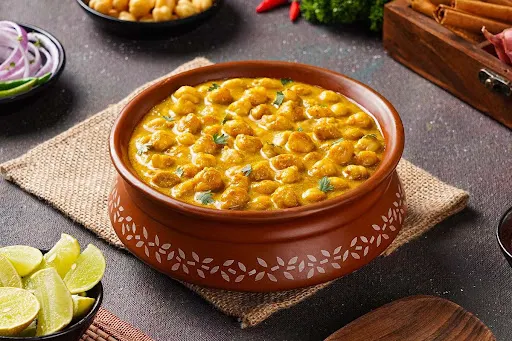 Chatpate Chole Bowl (Half Kg)