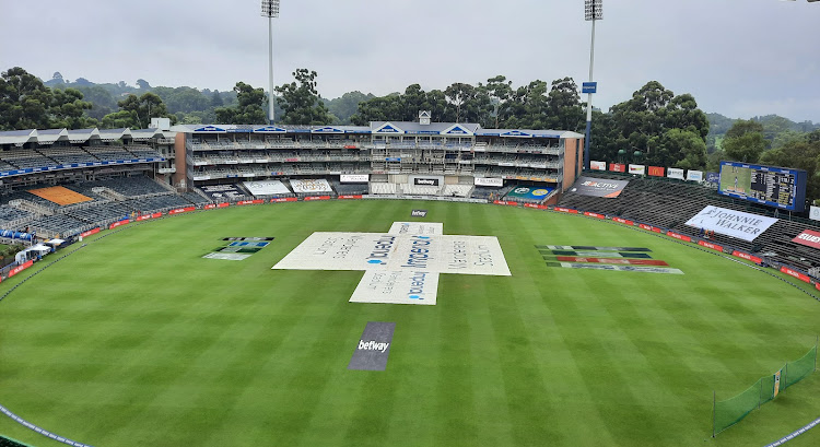 Day Four of the second Test between SA and India delayed by rain.