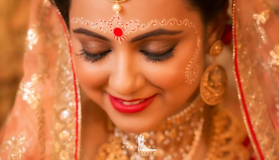 Fotógrafo de casamento Debanjan Debnath (debanjandeb). Foto de 24 de março 2019