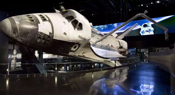  Space Shuttle Atlantis at Kennedy Space Center