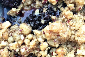 Blackberry Almond Crumble