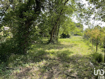 terrain à Saint-Seurin-sur-l'Isle (33)